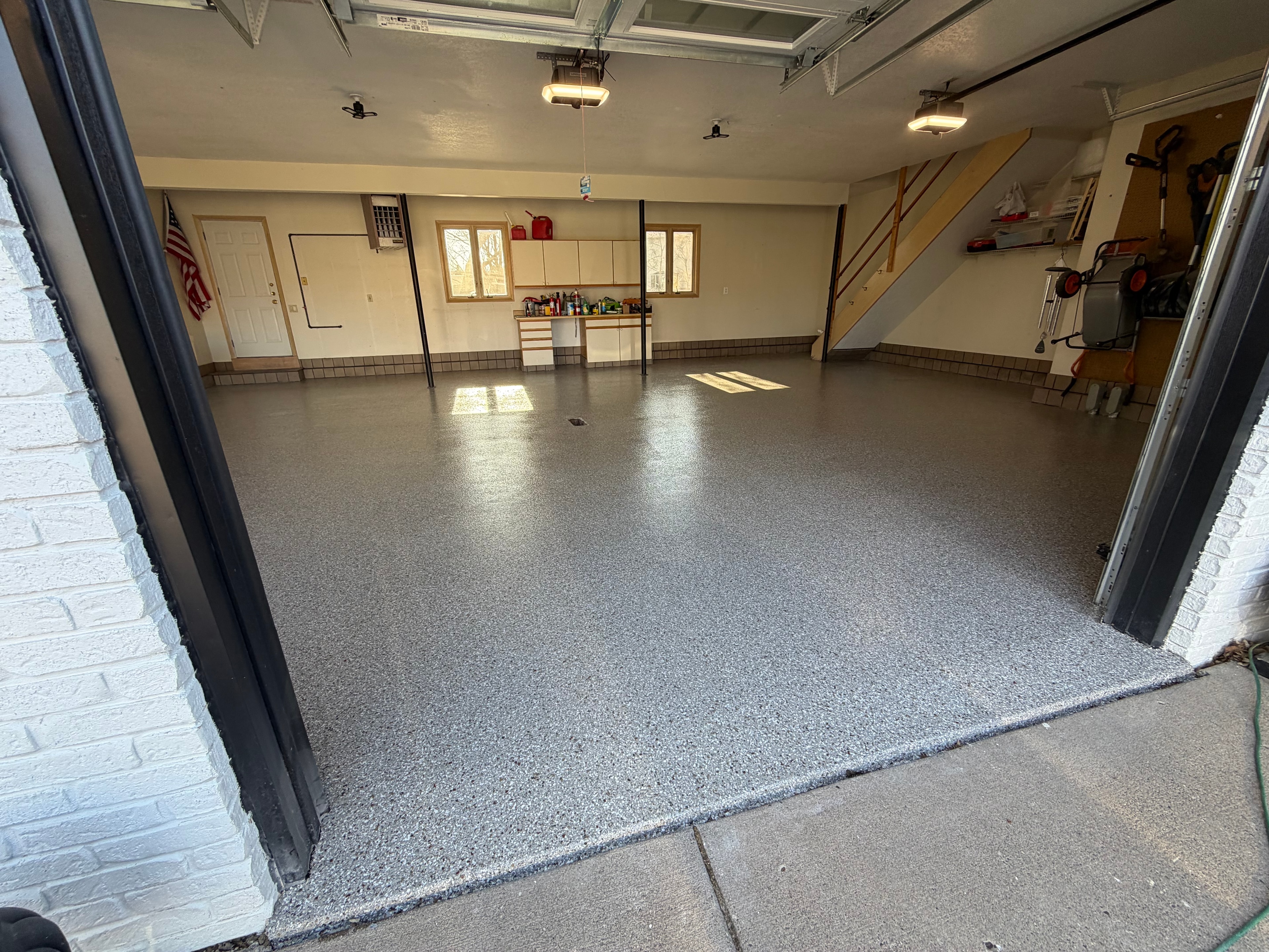Large Garage — Wide Open Finish
