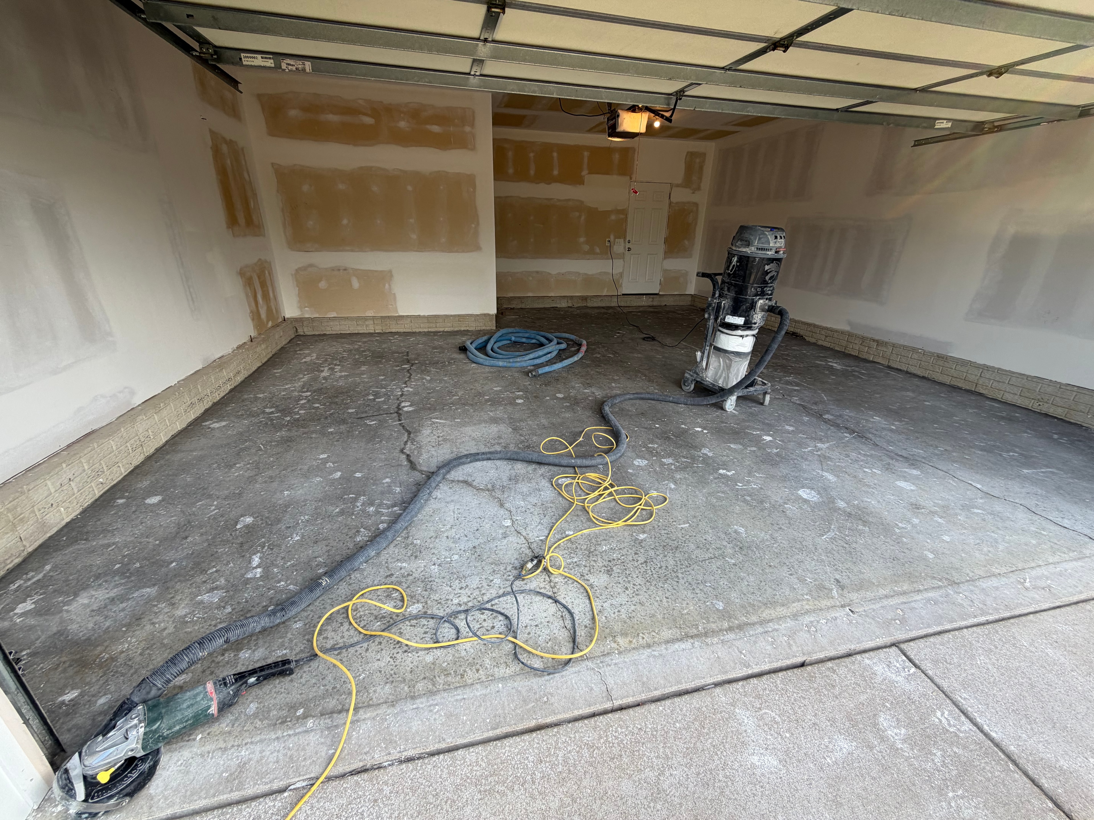 Garage Floor — Full Flake System